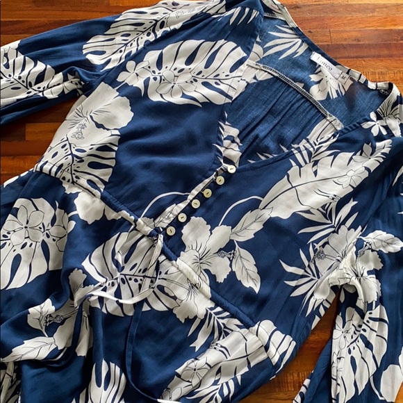 TITAINA MAXI DRESS - Picture 3 of 4